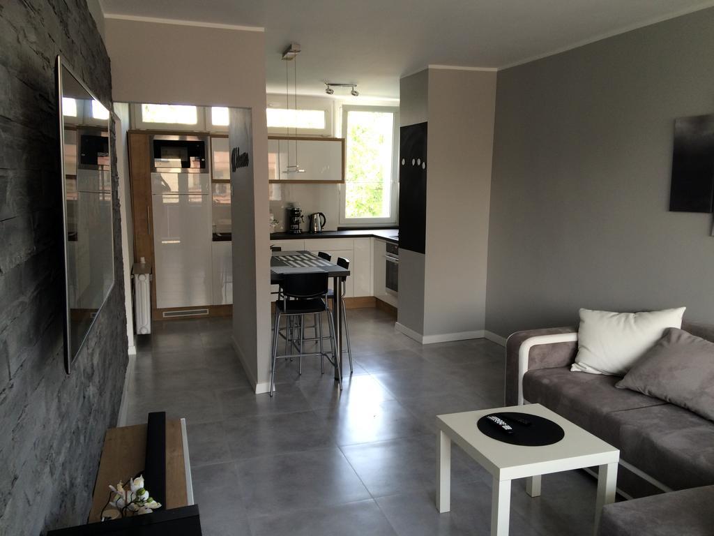 Apartament Na Ogrodach Poznań Esterno foto