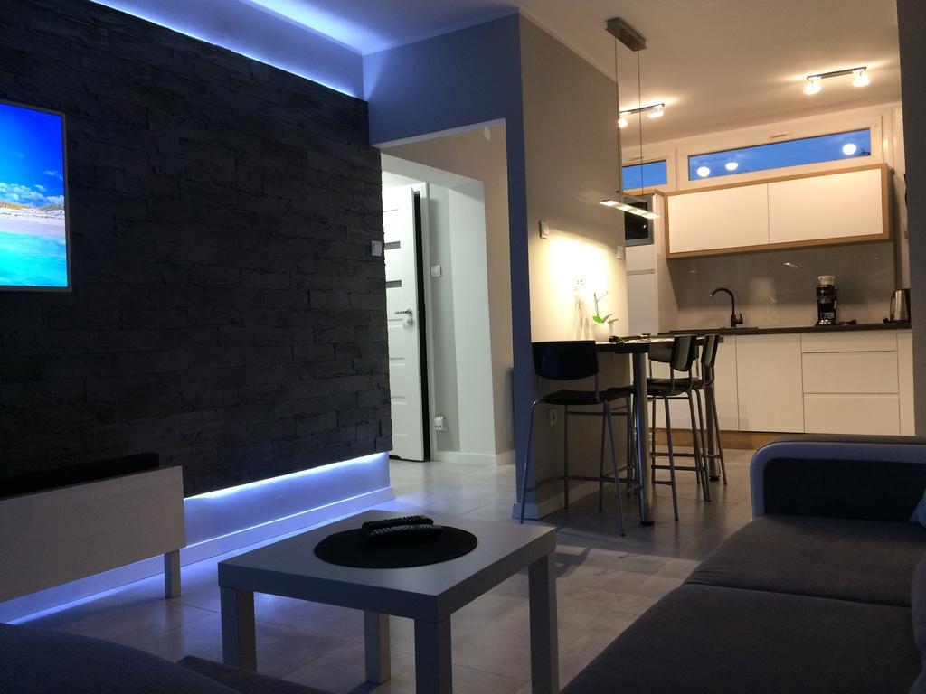 Appartamento Apartament Na Ogrodach Poznań Esterno foto